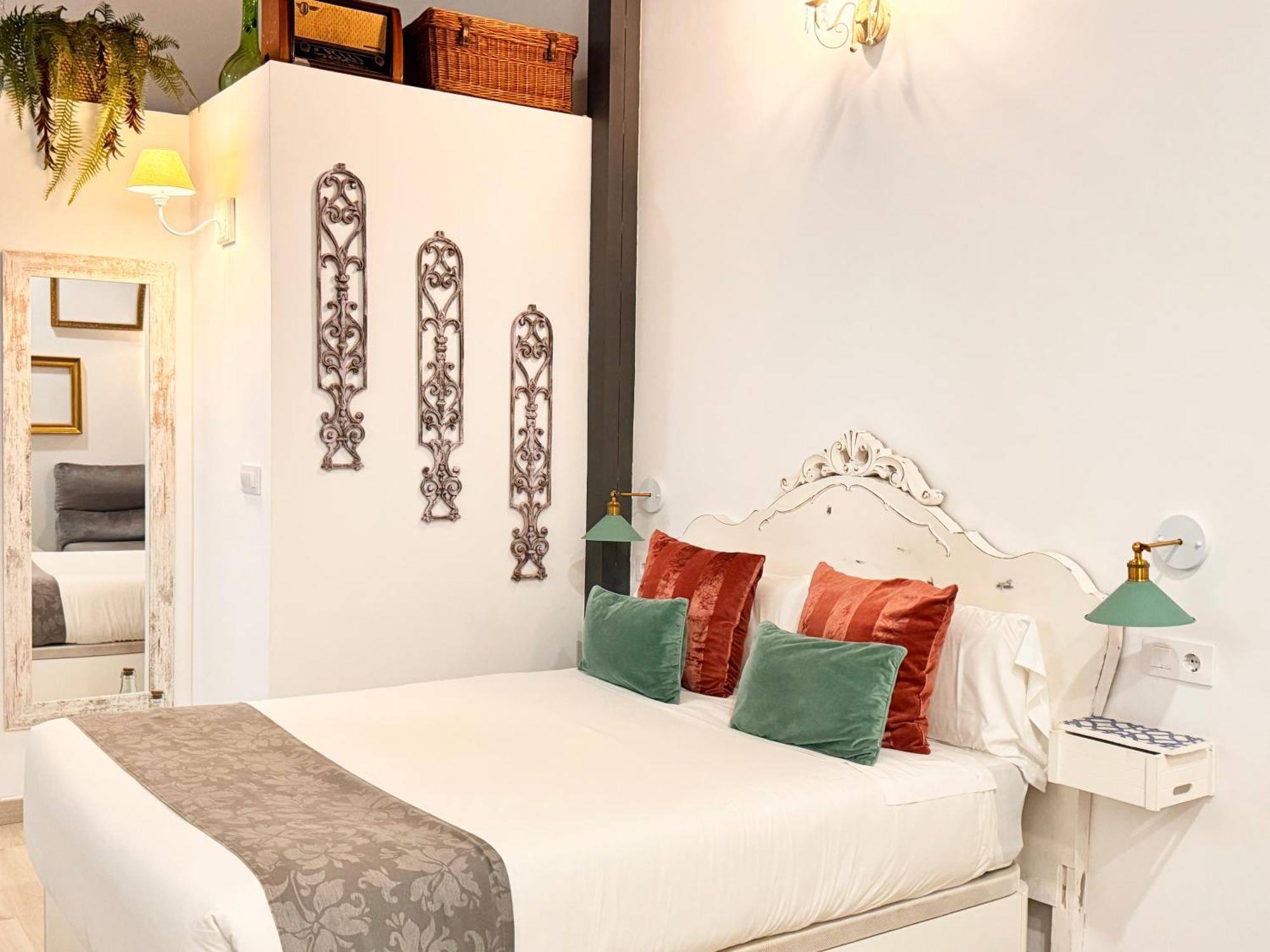 Palace House Hercules -