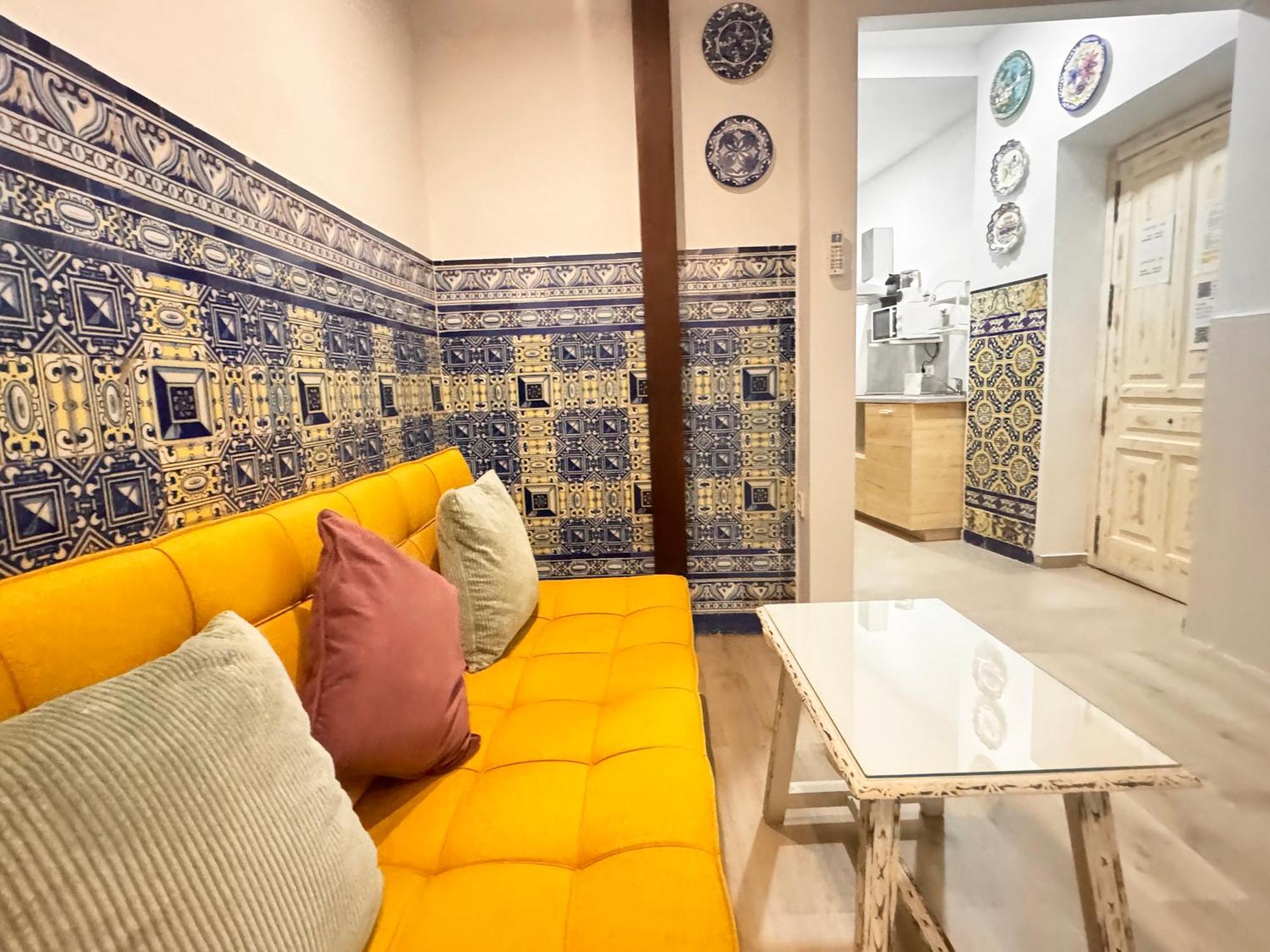 Palace House Hercules -