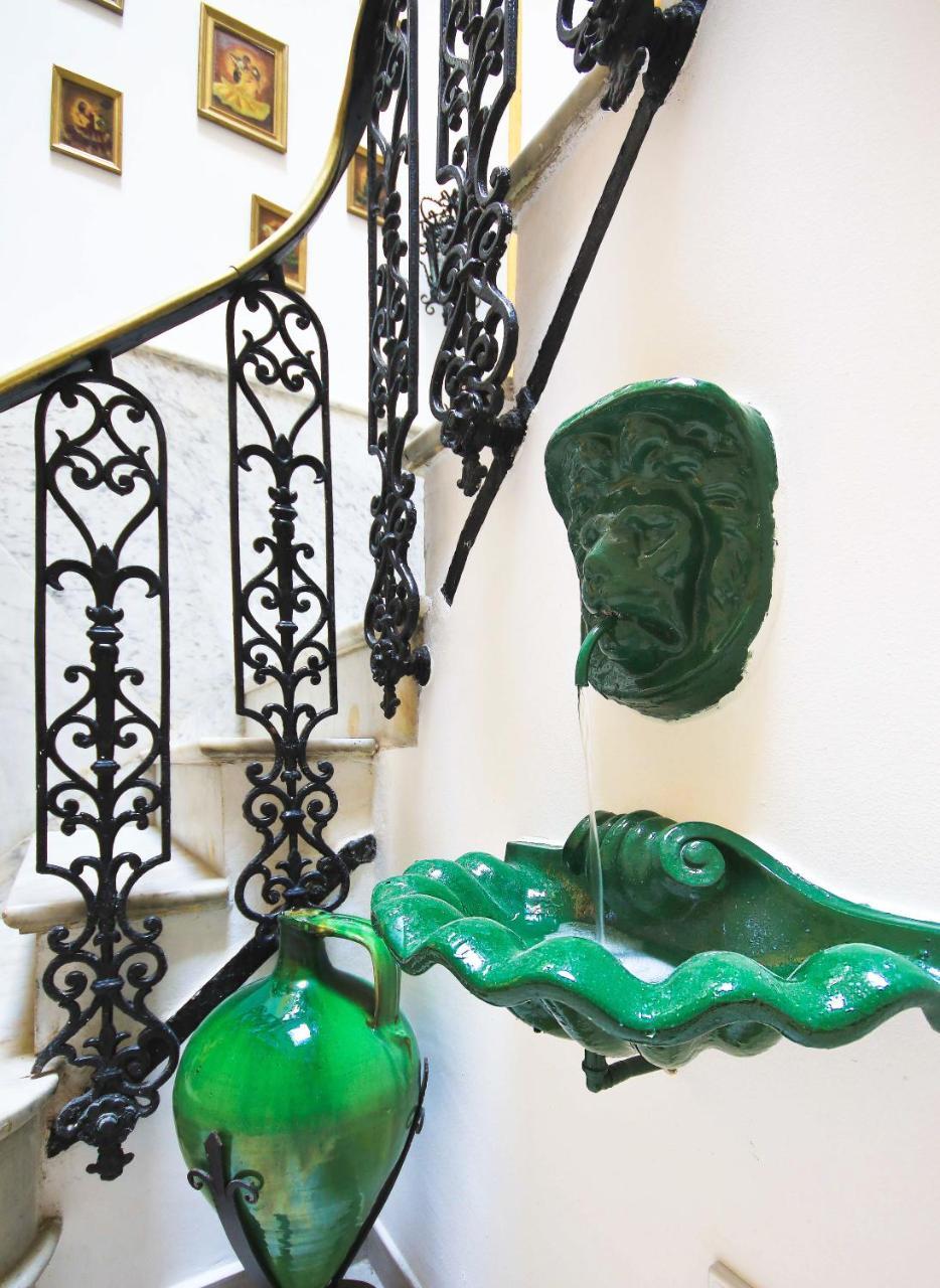 Palace House Hercules * Sevilla